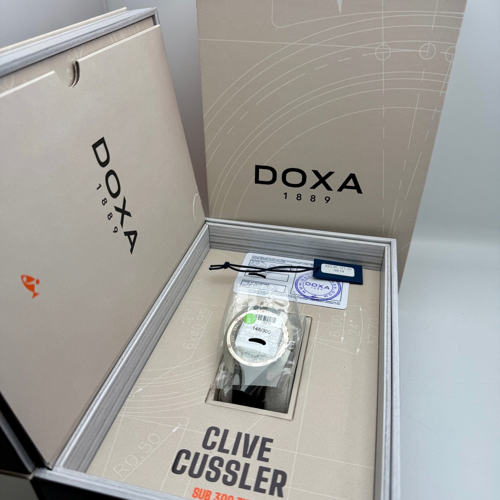 Doxa SUB 300 Ti5 Clive Cussler Limited Edition