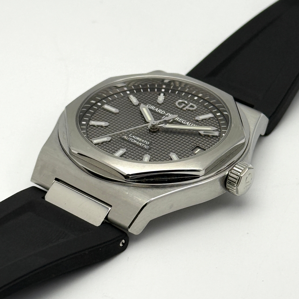 Girard Perregaux Laureato