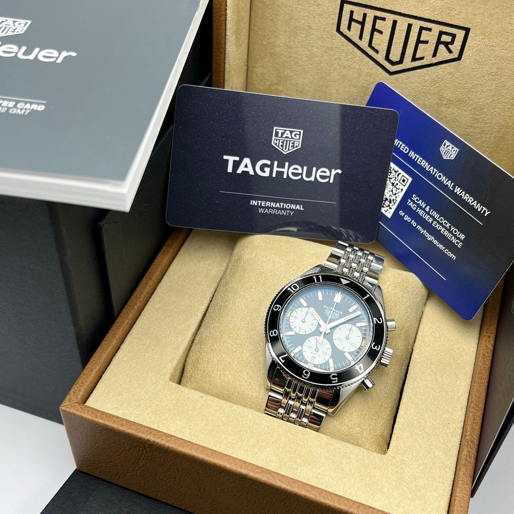 Heuer Autavia Heuer 02 NEW