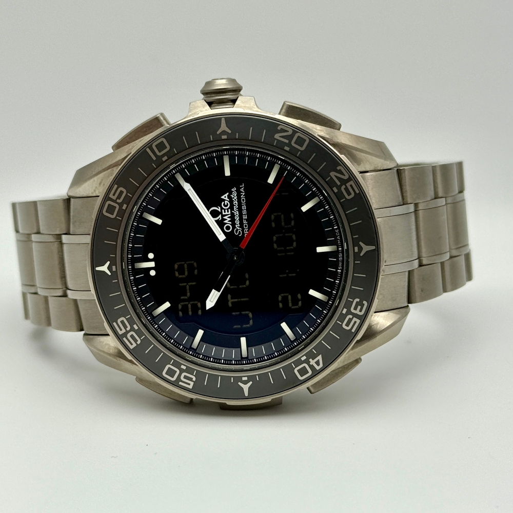 Omega Speedmaster Skywalker X-33