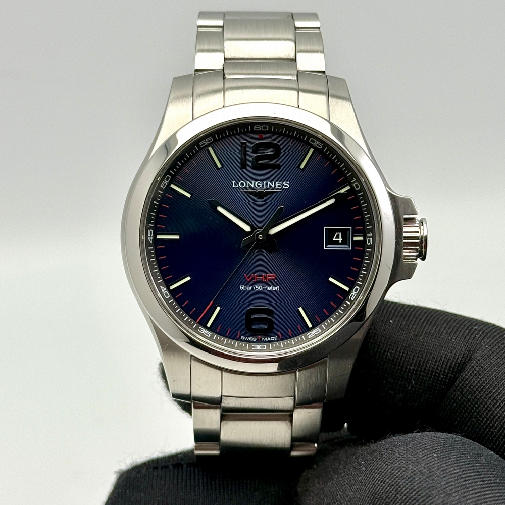 Longines Conquest V.H.P. 