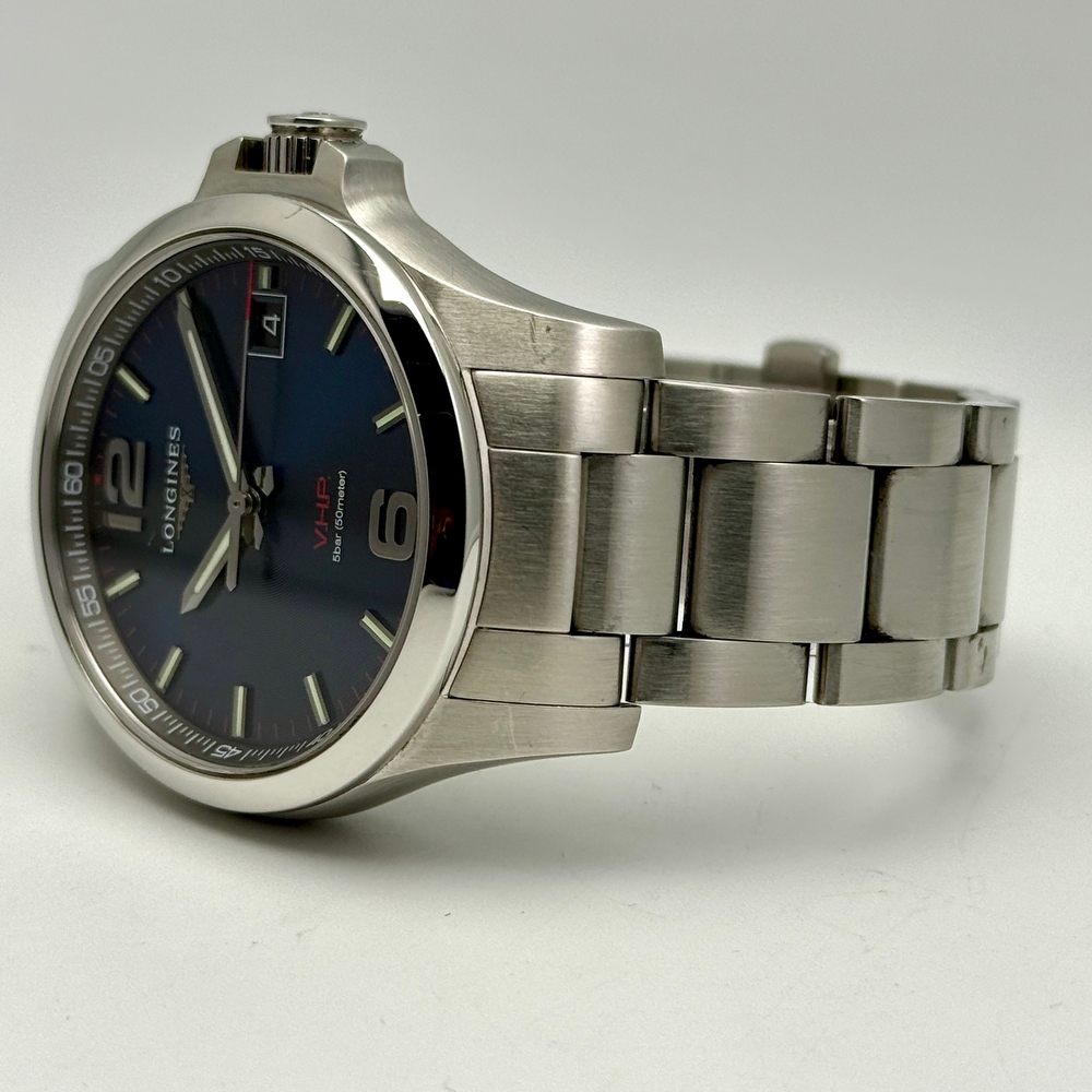 Longines Conquest V.H.P. 