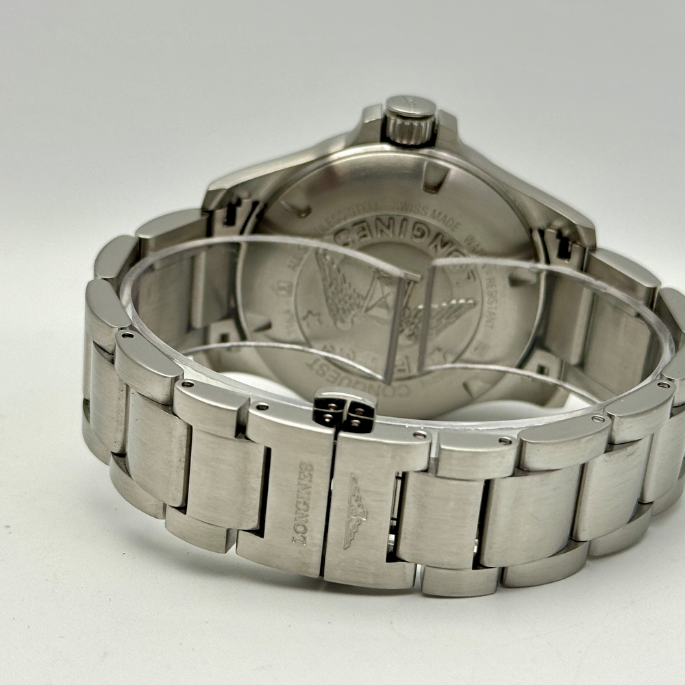 Longines Conquest V.H.P. 