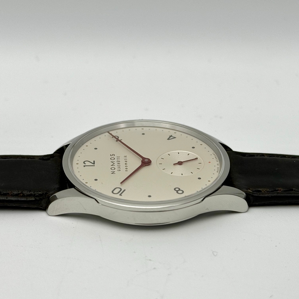 Nomos Minimatic