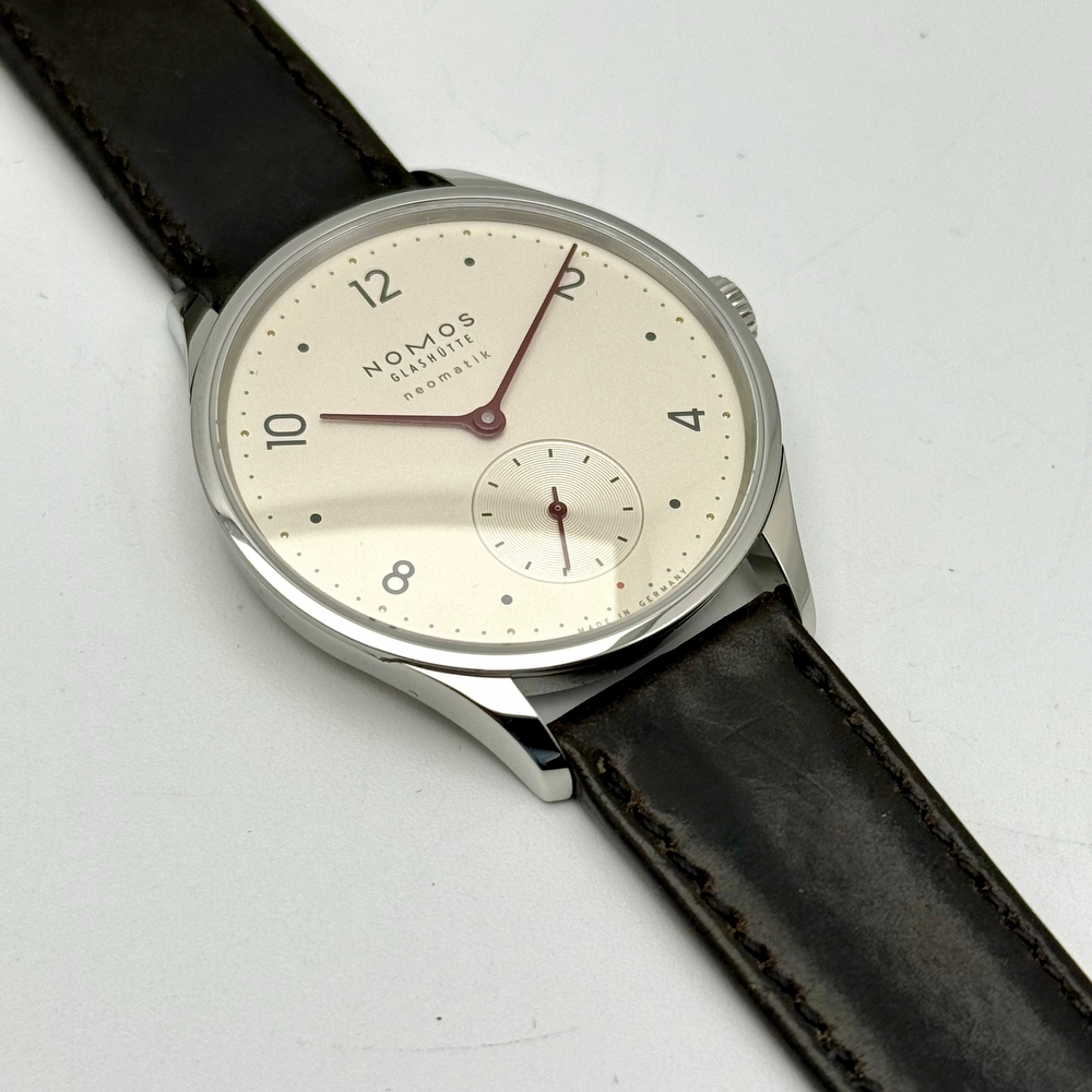 Nomos Minimatic