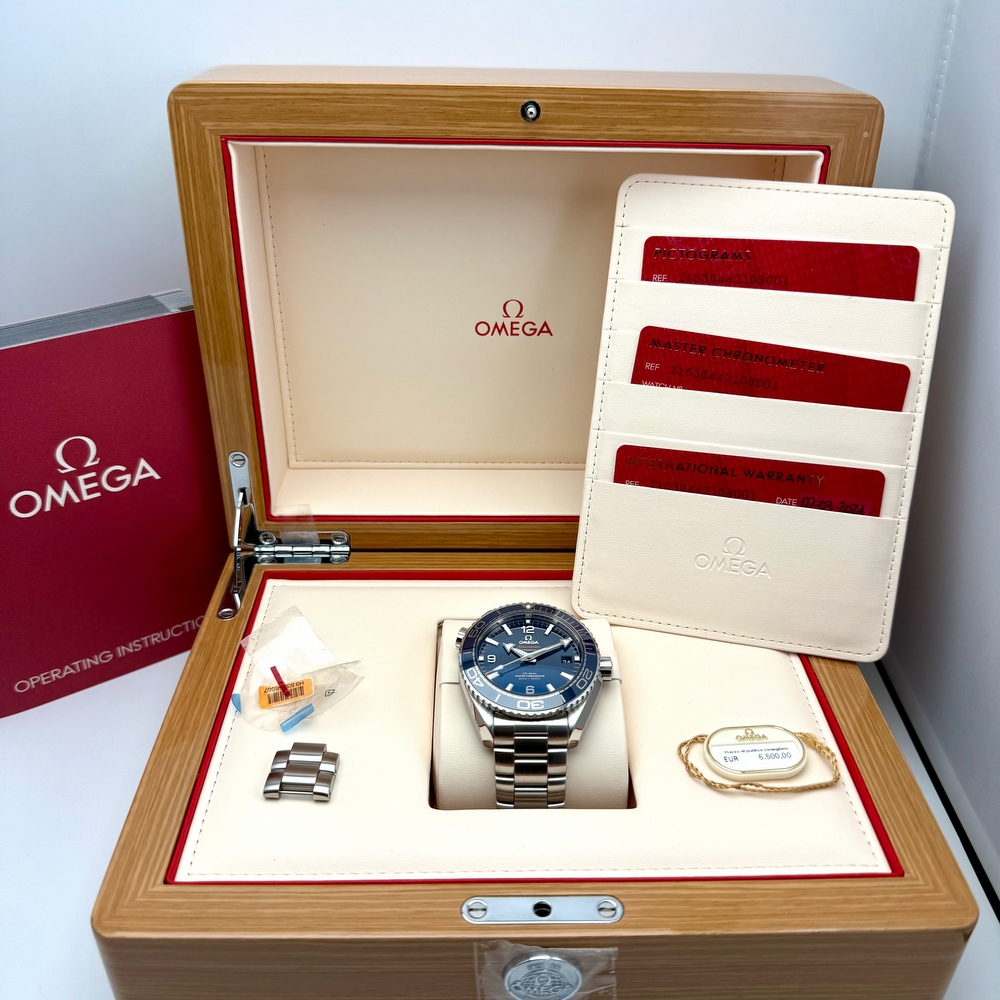 Omega Seamaster Planet Ocean