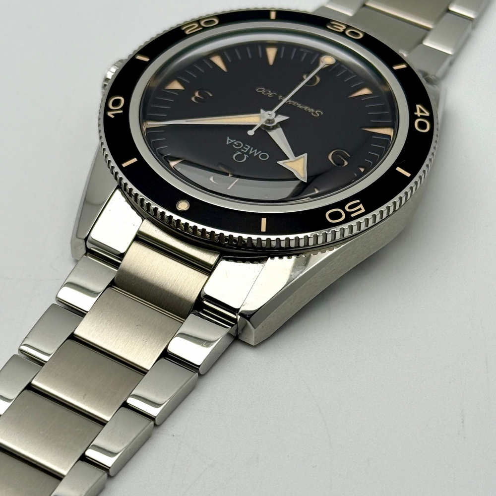 Omega Seamaster 300 Co-Axial Master Chronometer