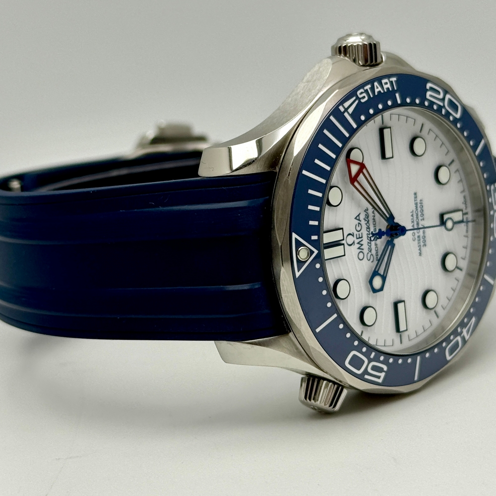 Omega Seamaster America's Cup Edition