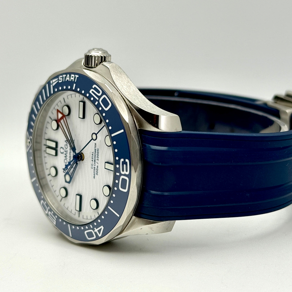 Omega Seamaster America's Cup Edition