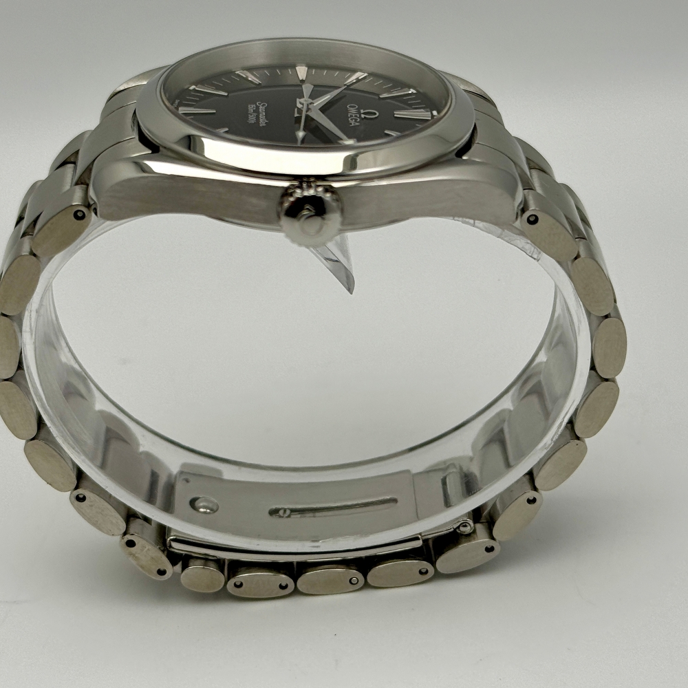 Omega Seamaster Aqua Terra Quartz