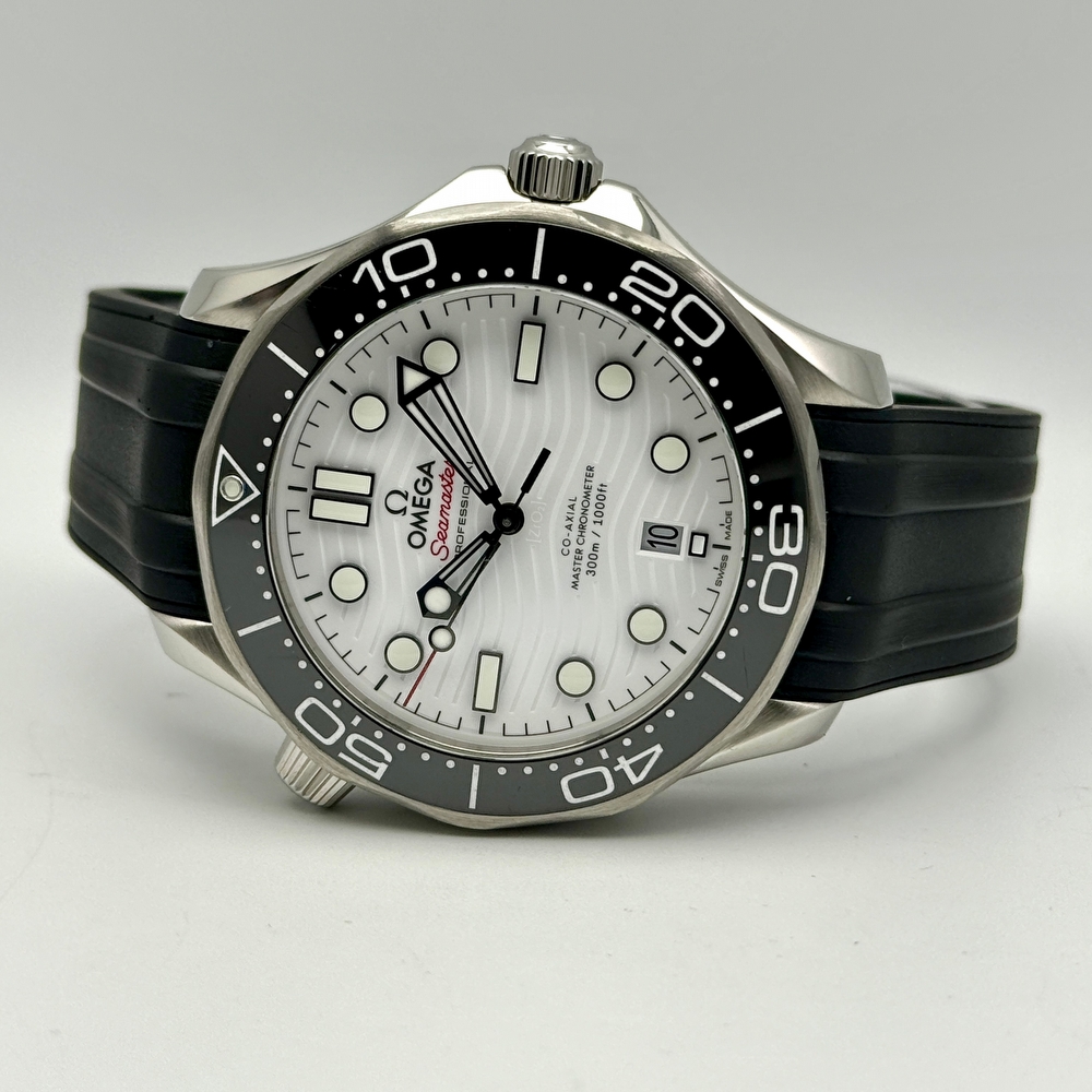 Omega Seamaster Diver 300M