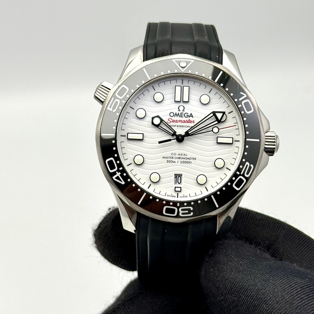 Omega Seamaster Diver 300M