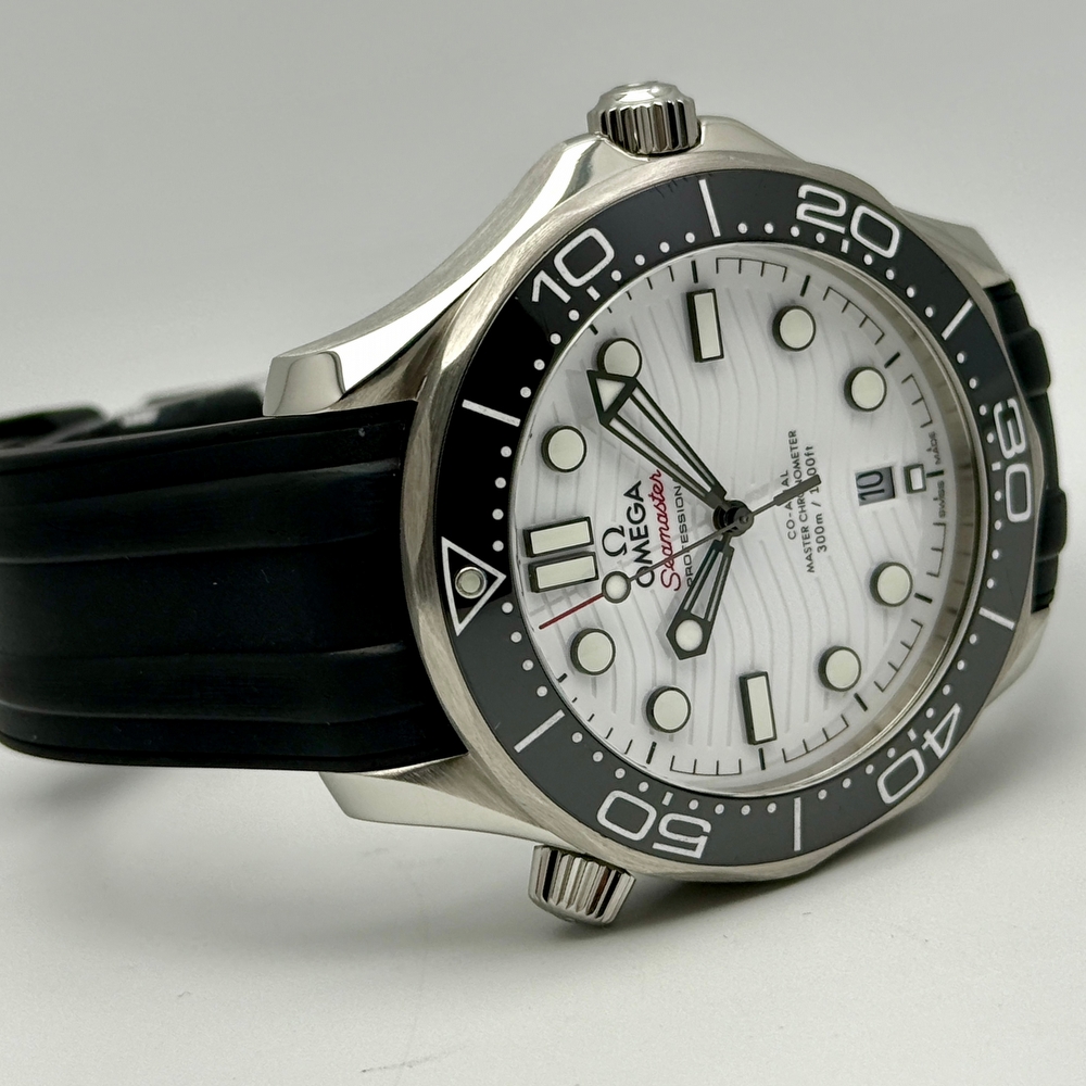 Omega Seamaster Diver 300M