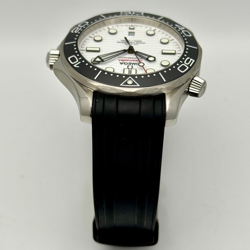 Omega Seamaster Diver 300M