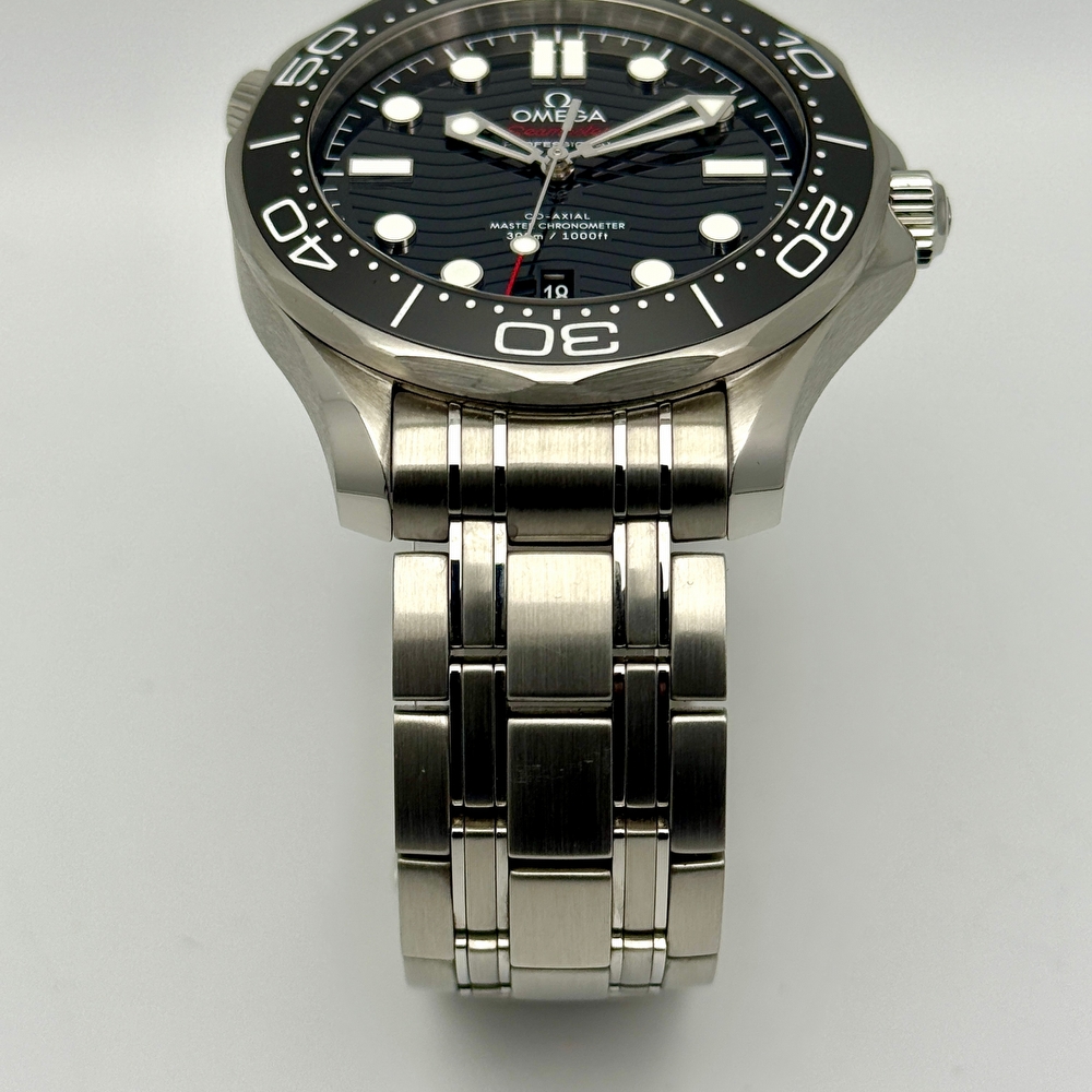 Omega Seamaster Diver 300M 