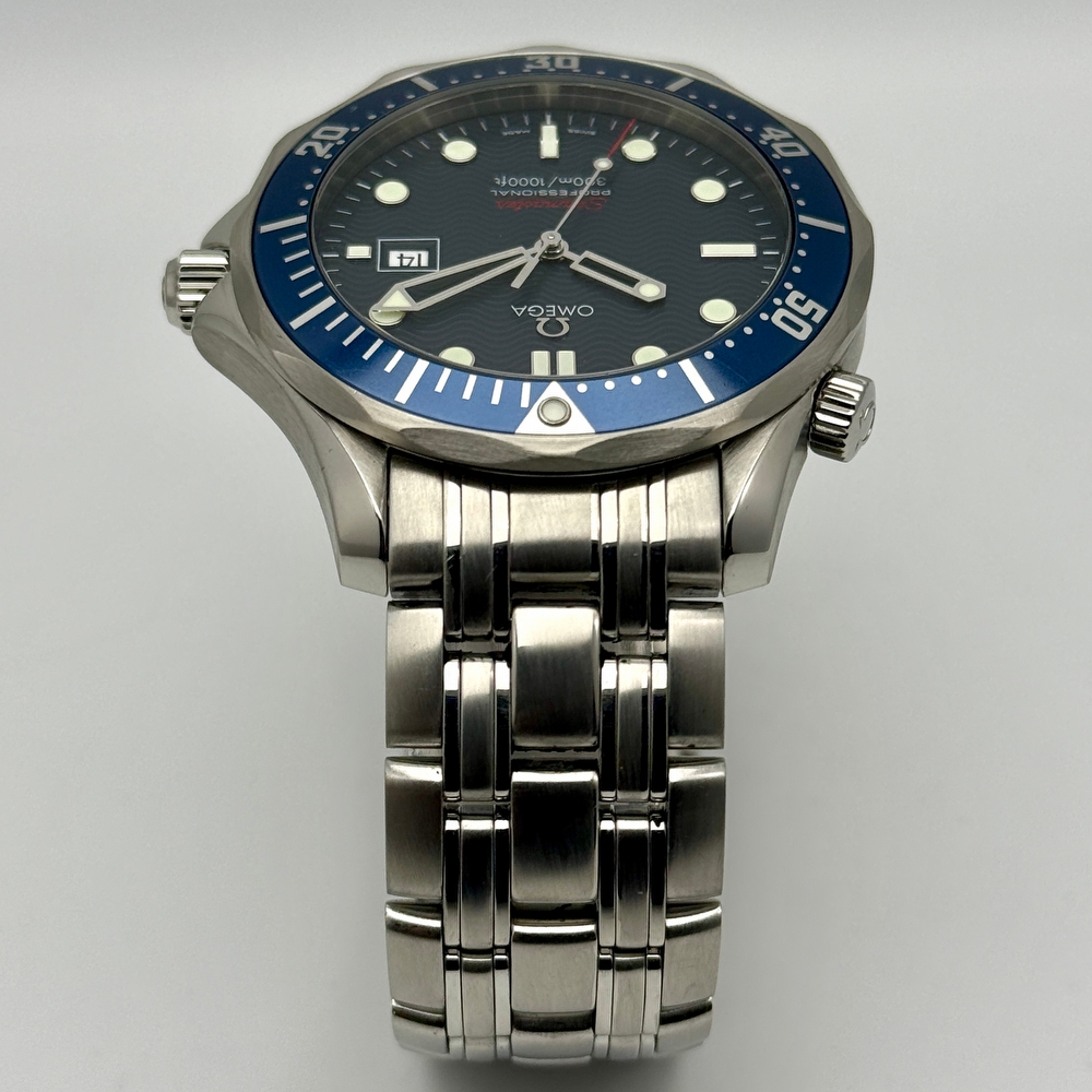 Omega Seamaster Diver 300M "Bond" 41 Quartz
