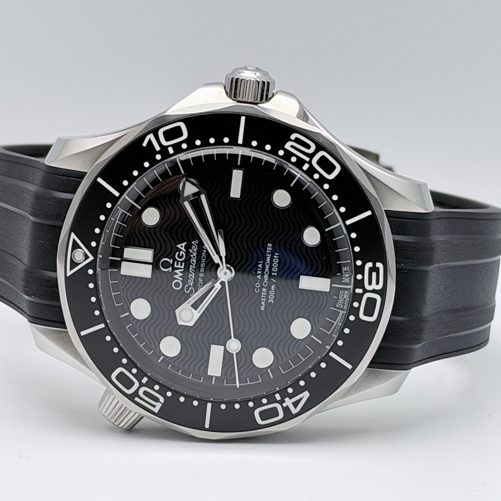 Omega Seamaster Diver 300M Co-Axial Master Chronometer No-Date