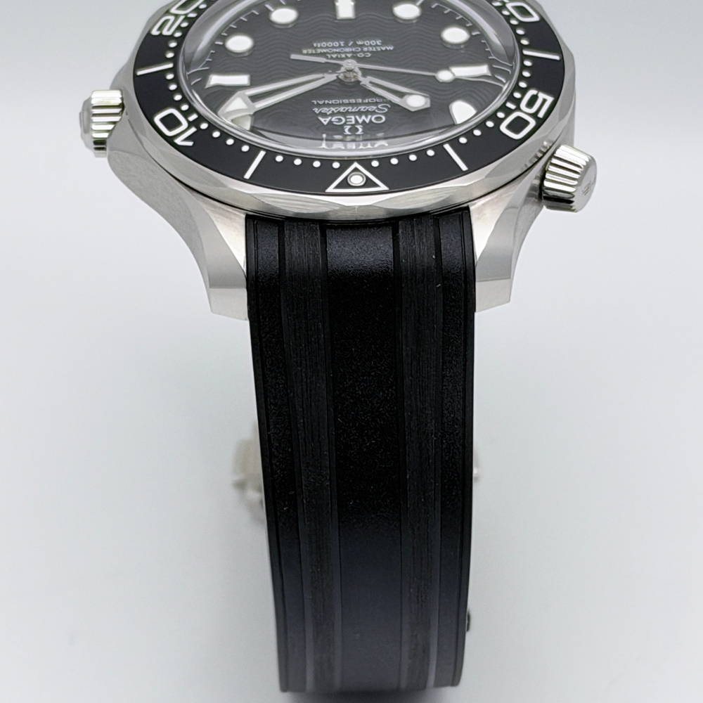 Omega Seamaster Diver 300M Co-Axial Master Chronometer No-Date