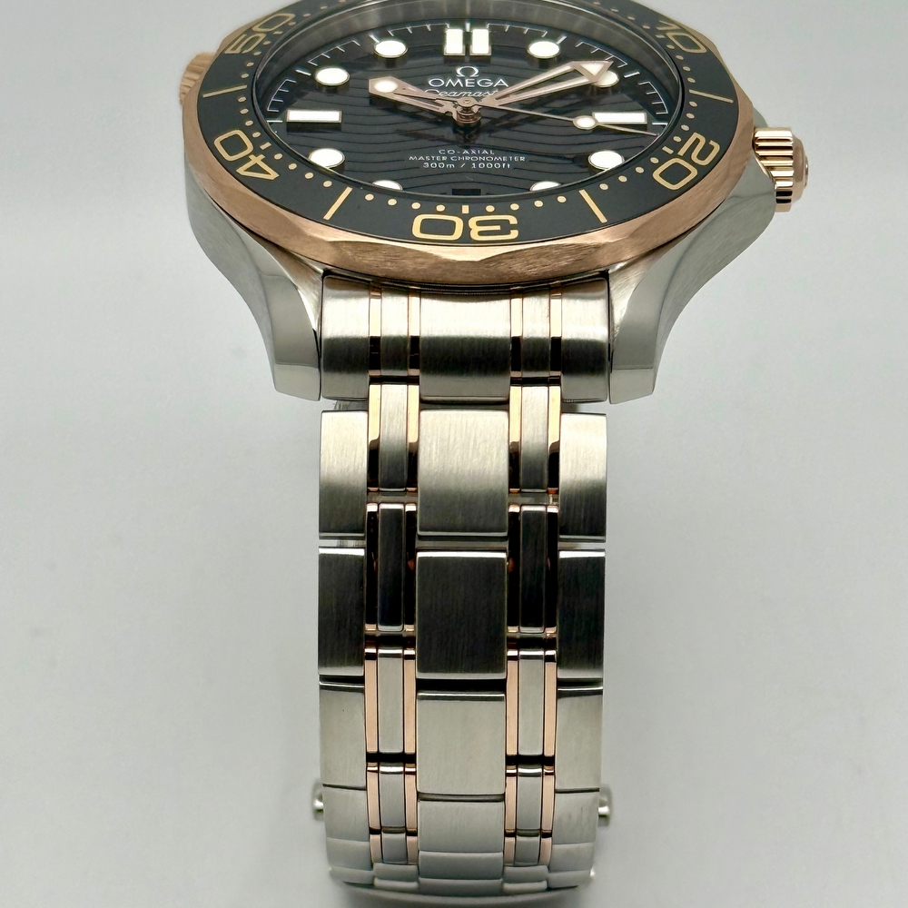 Omega Seamaster Diver 300M Co-Axial Master Chronometer Steel & Sedna Gold