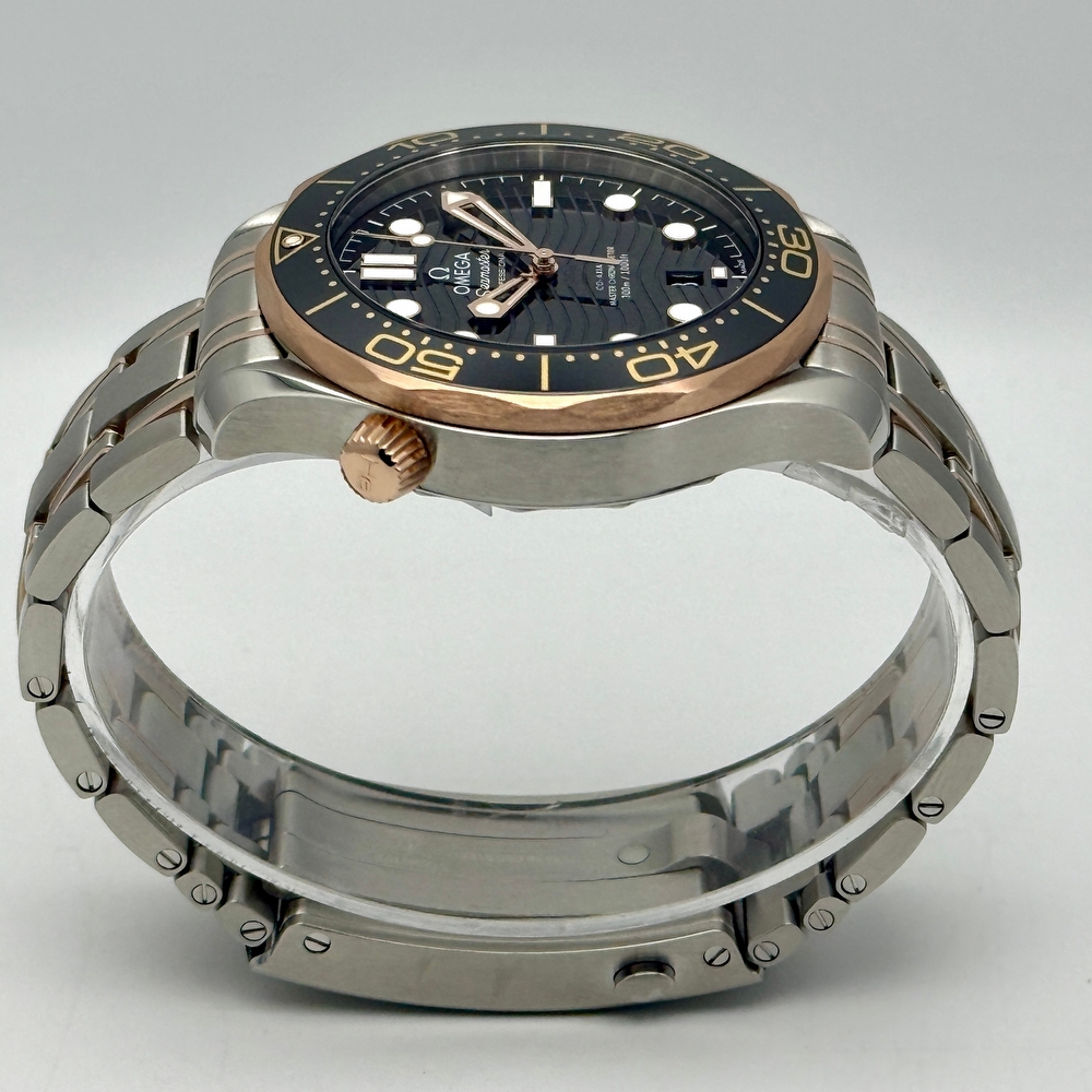 Omega Seamaster Diver 300M Co-Axial Master Chronometer Steel & Sedna Gold