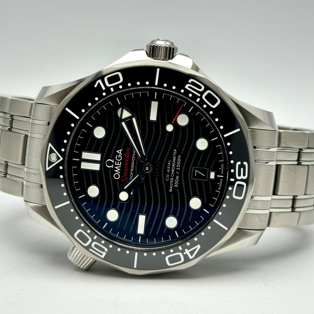 OMEGA SEAMASTER DIVER 300M CO AXIAL MASTER CHRONOMETER BLACK
