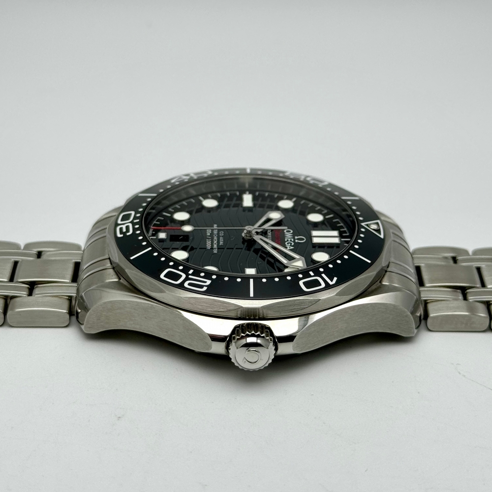 OMEGA SEAMASTER DIVER 300M CO AXIAL MASTER CHRONOMETER BLACK