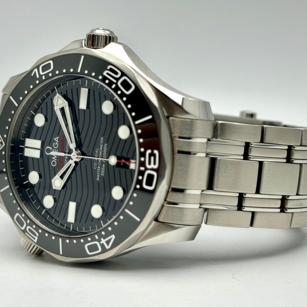 OMEGA SEAMASTER DIVER 300M CO AXIAL MASTER CHRONOMETER BLACK