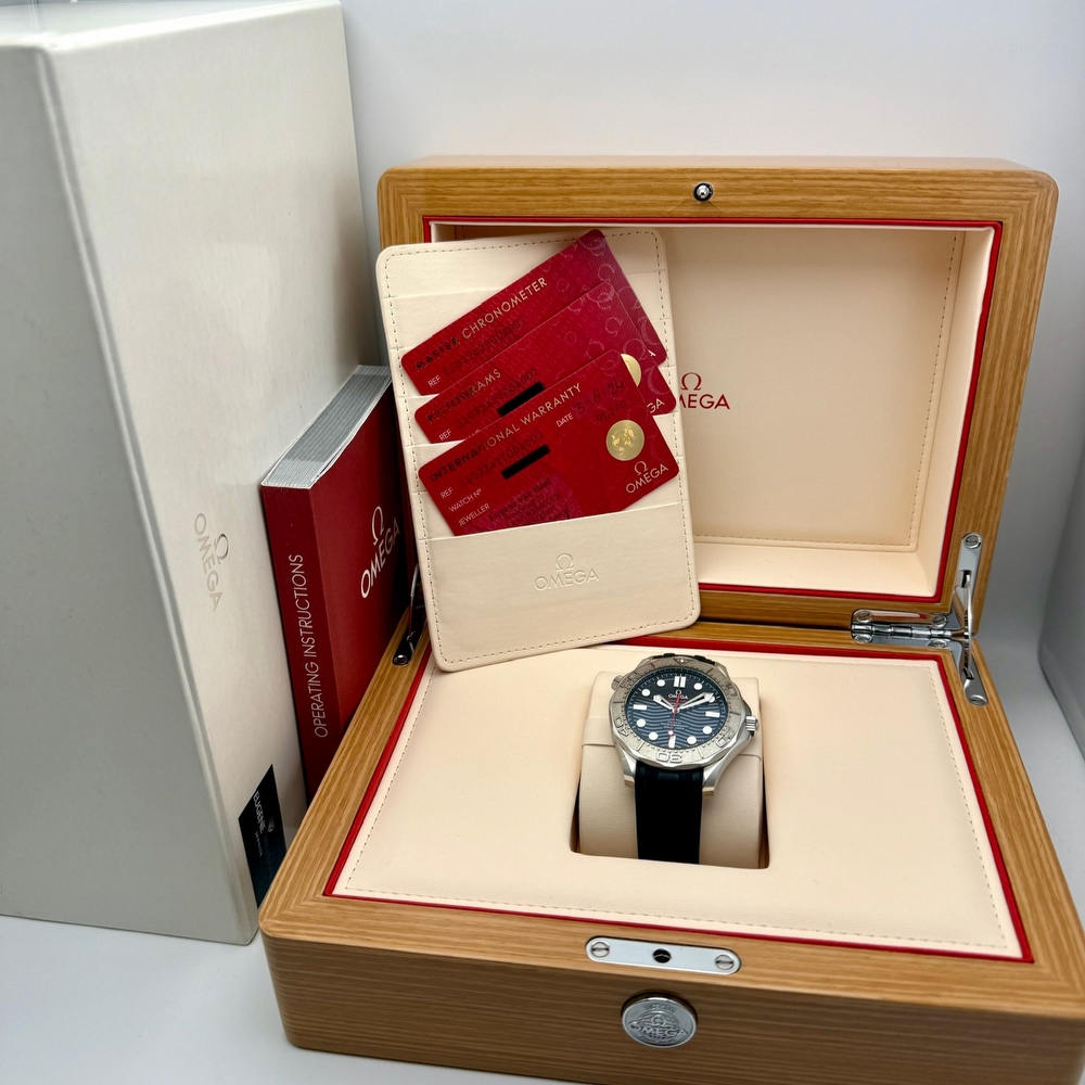Omega Seamaster Diver 300M Nekton Edition