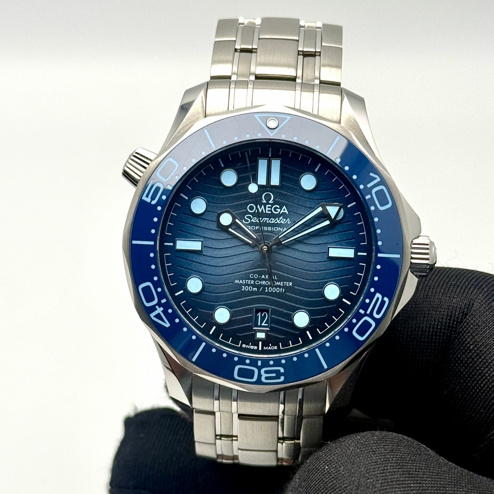 Omega Seamaster Diver 300M "Summer Blue"