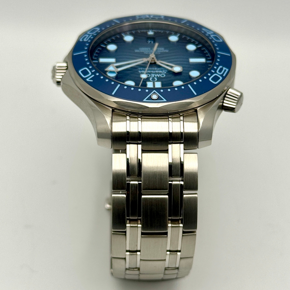 Omega Seamaster Diver 300M "Summer Blue"
