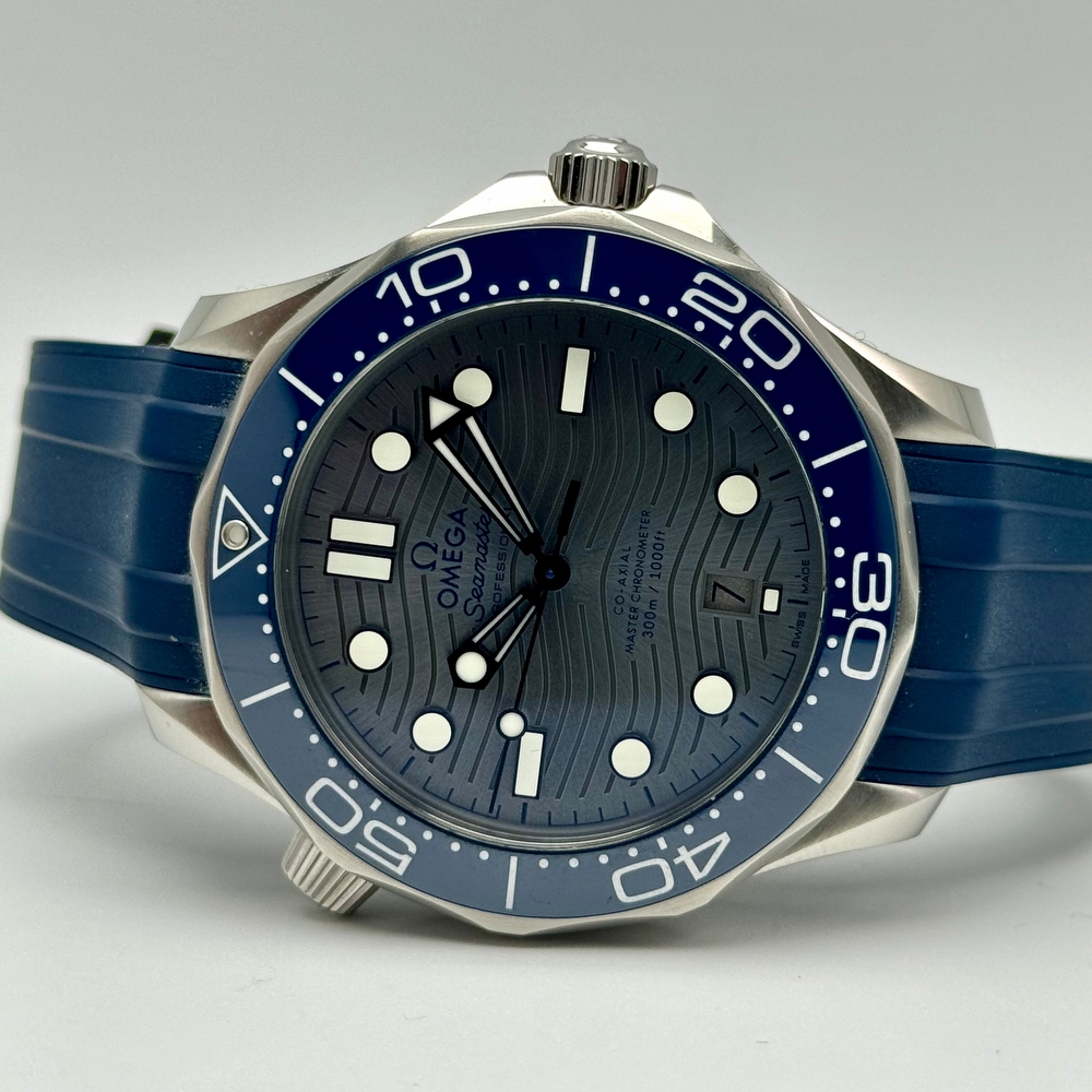 OMEGA SEAMASTER DIVER MASTER CHRONOMETER