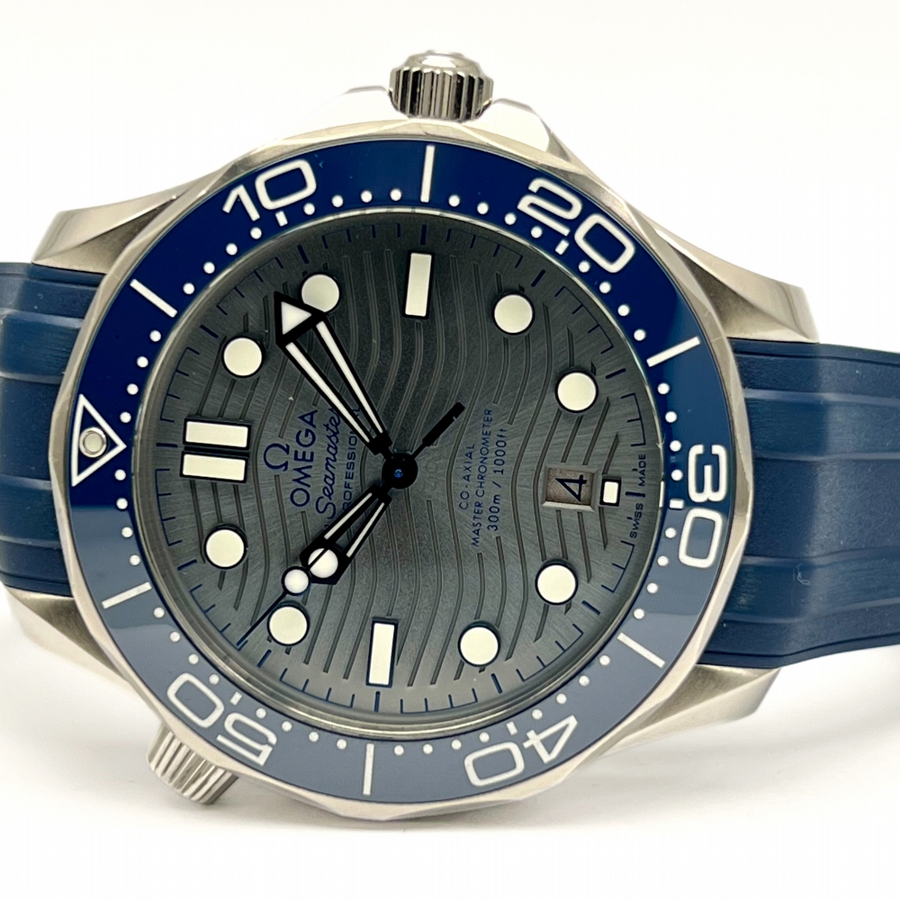 Omega Seamaster Diver Master Chronometer