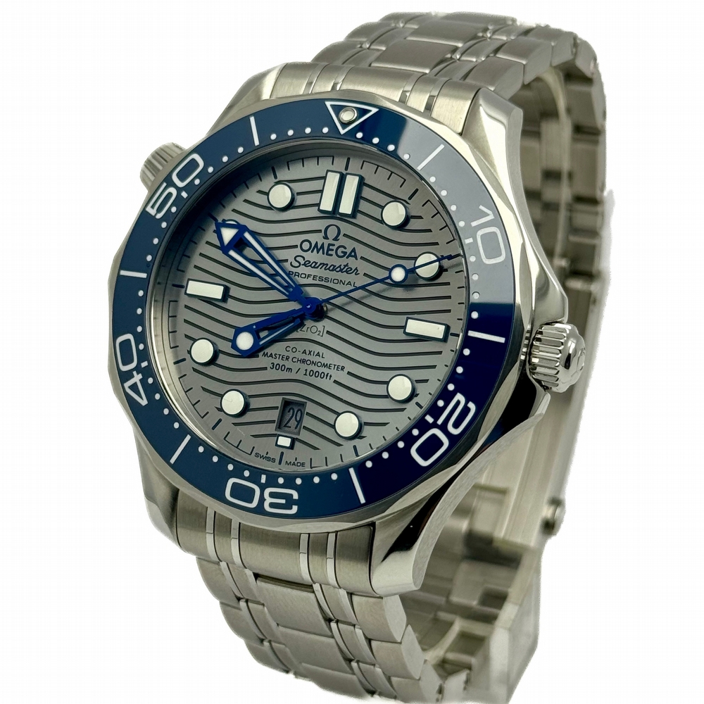 OMEGA SEAMASTER DIVER MASTER CHRONOMETER GREY