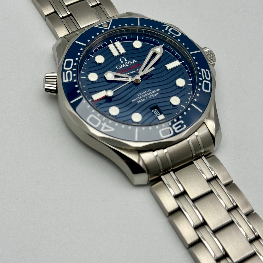 Omega Seamaster Professional Blue 