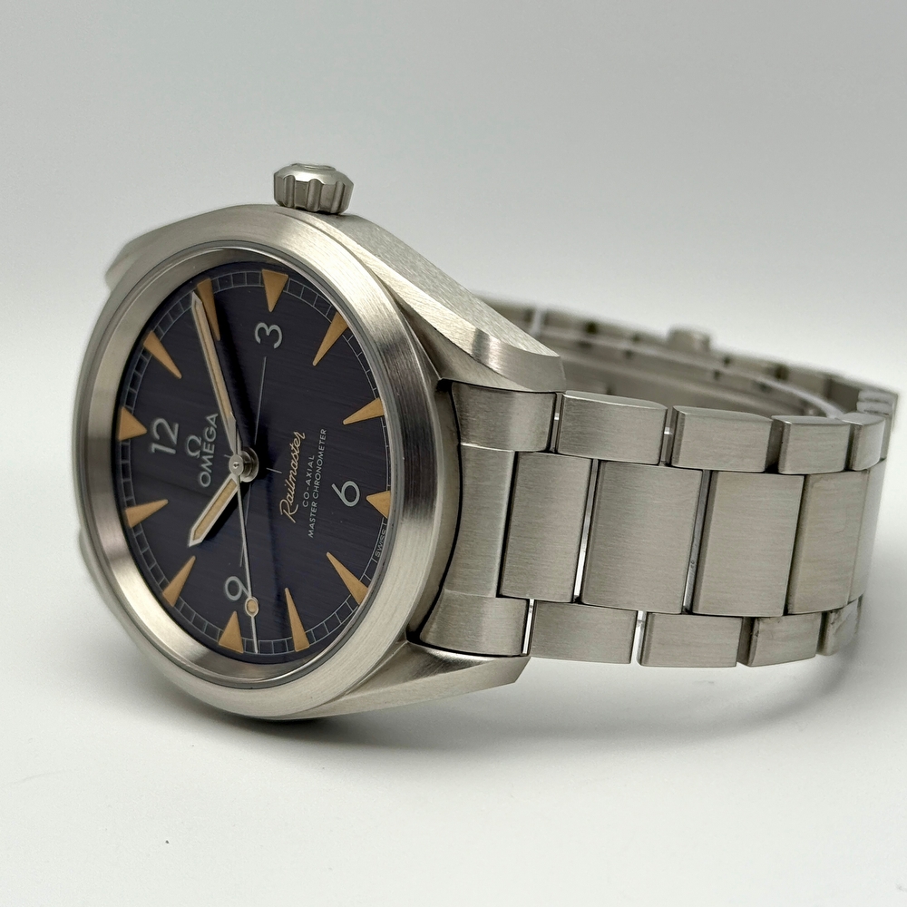 Omega Seamaster Railmaster 