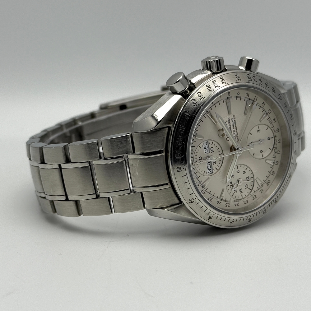 Omega Speedmaster Day-Date