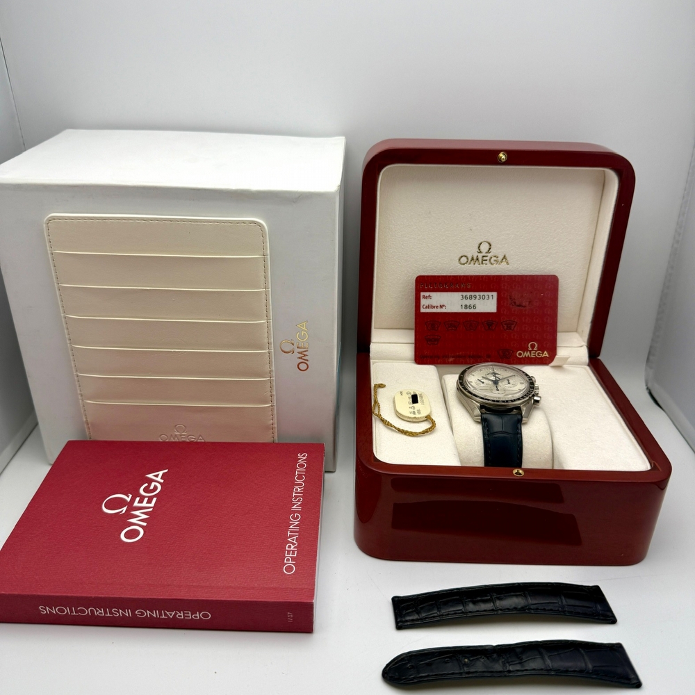 Omega Speedmaster Moonphase 18k White Gold