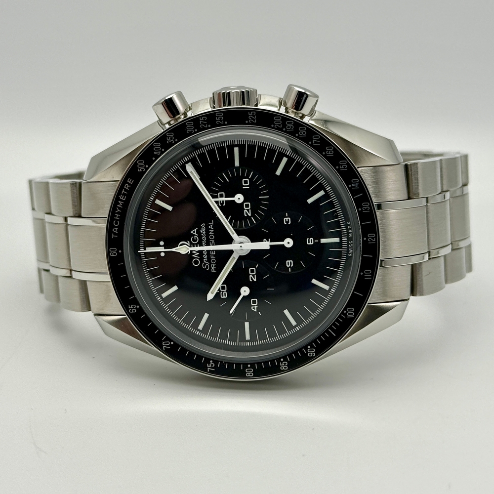 Omega Speedmaster Moonwatch