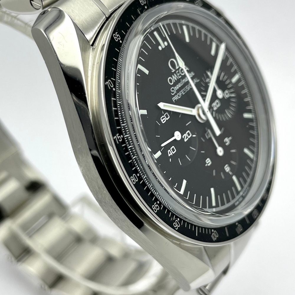 Omega Speedmaster Moonwatch