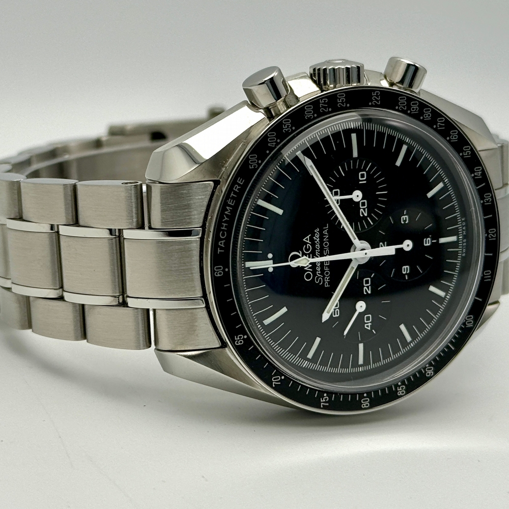 Omega Speedmaster Moonwatch