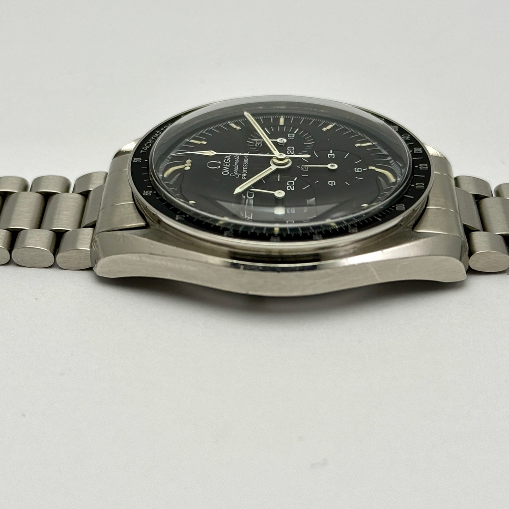 Omega Speedmaster Moonwatch 