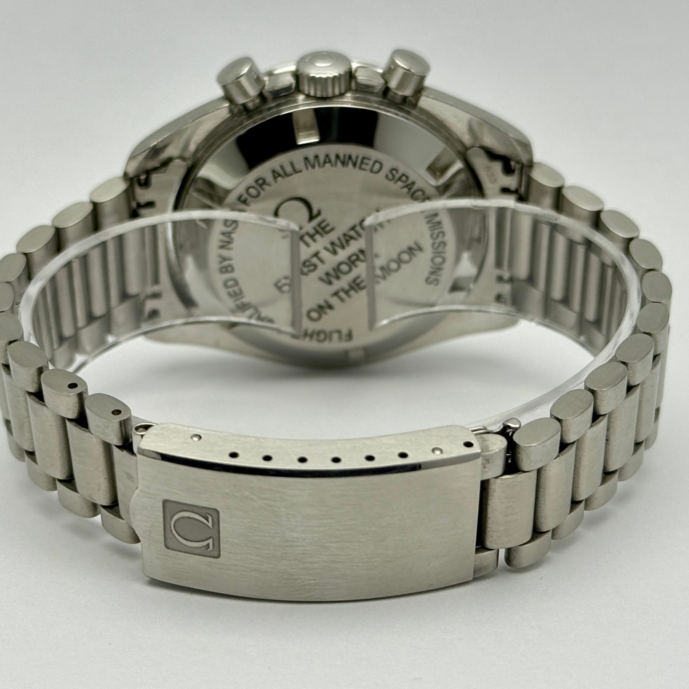Omega Speedmaster Moonwatch 