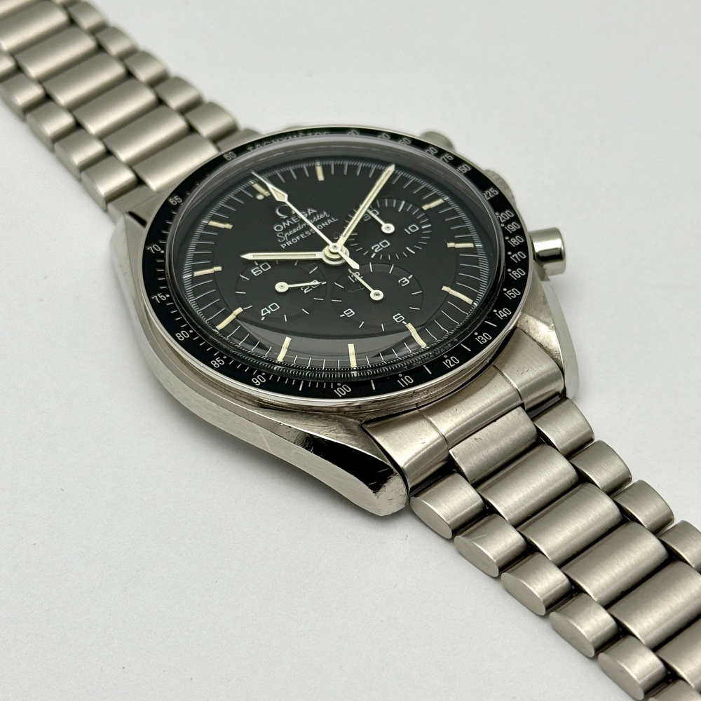 Omega Speedmaster Moonwatch 