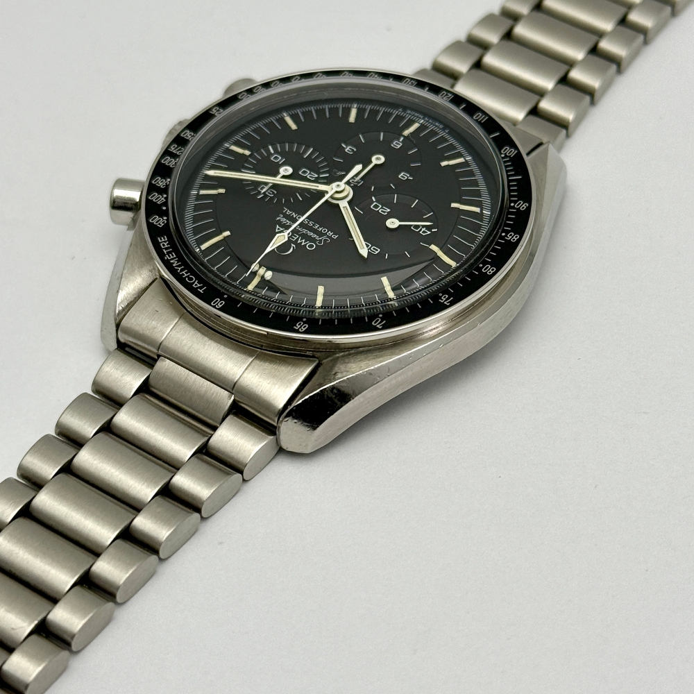 Omega Speedmaster Moonwatch 