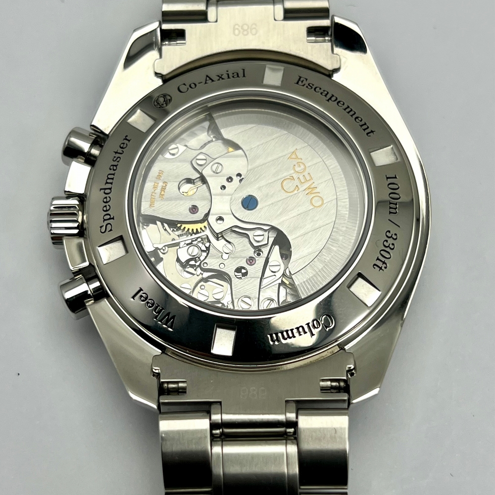 Omega Speedmaster Moonwatch 