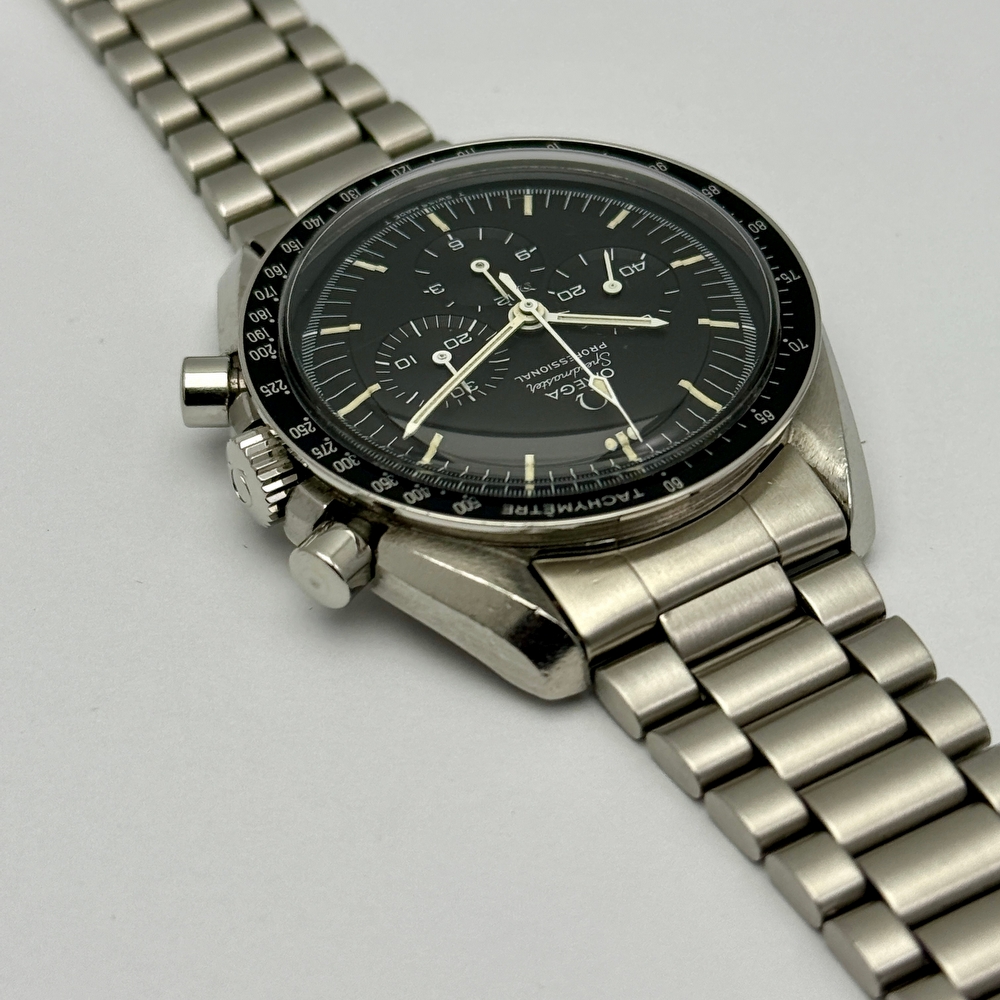 Omega Speedmaster Moonwatch 