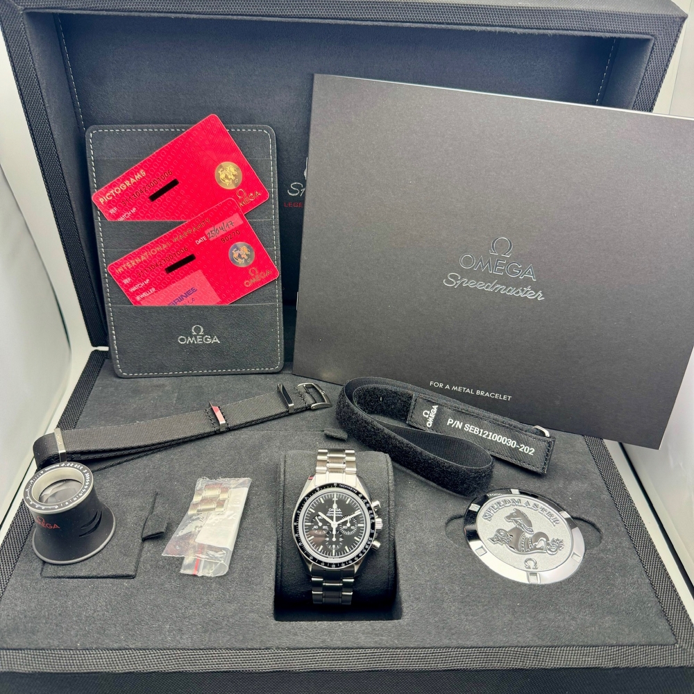 Omega Speedmaster Sapphire Moonwatch Professional 