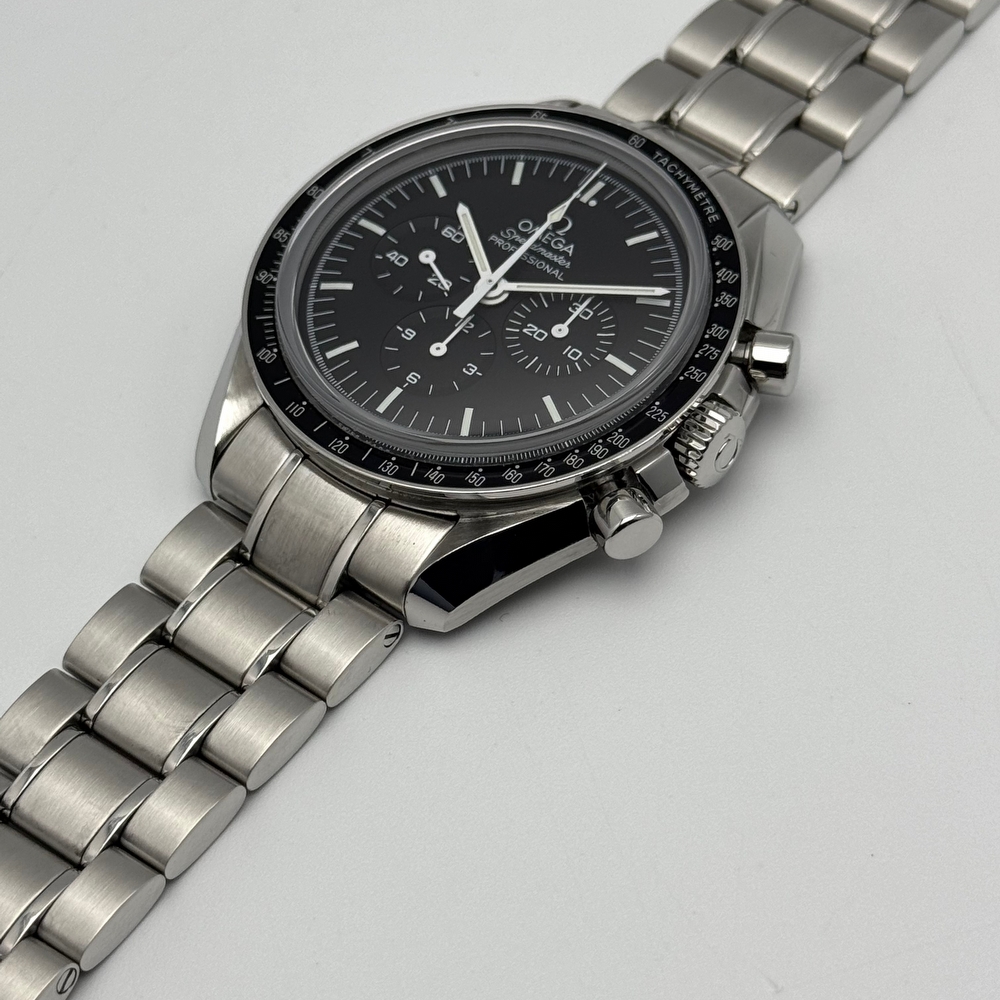 Omega Speedmaster Sapphire Moonwatch Professional 