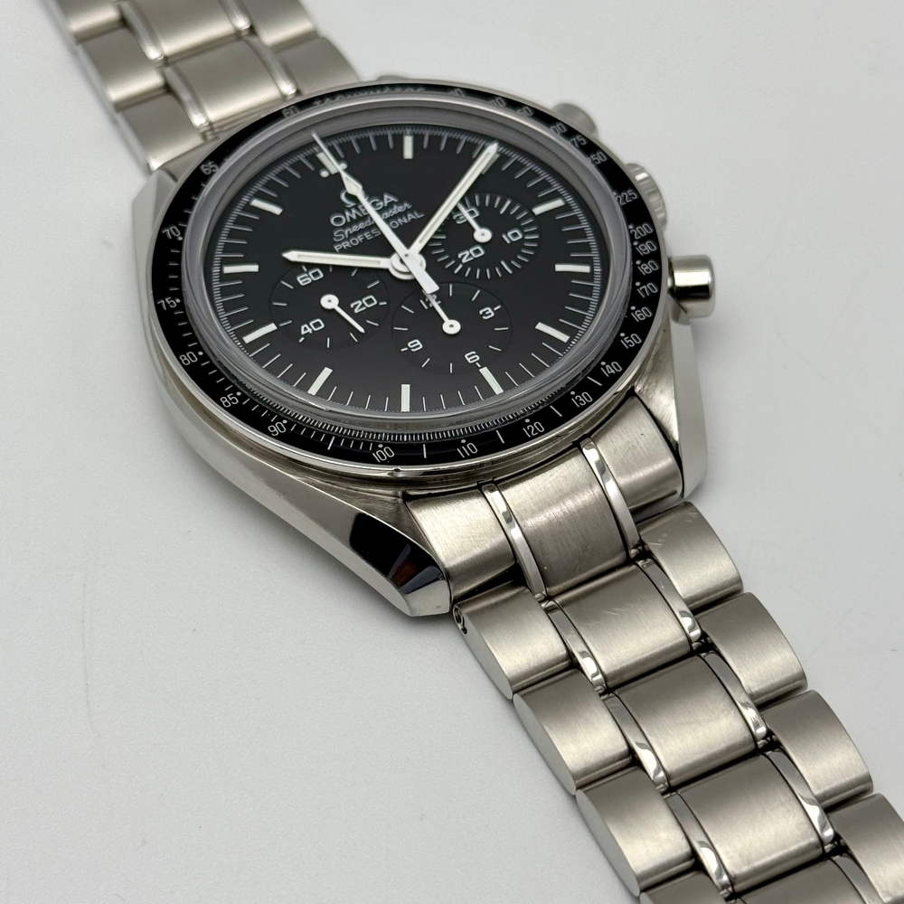 Omega Speedmaster Sapphire Moonwatch Professional 