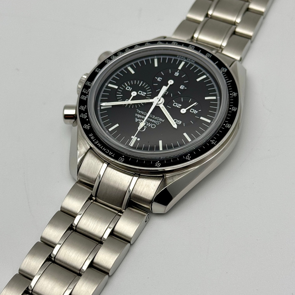 Omega Speedmaster Sapphire Moonwatch Professional 